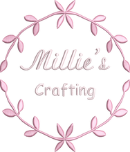 Load image into Gallery viewer, Apron 'Dainty Frame' - Personalised Embroidered