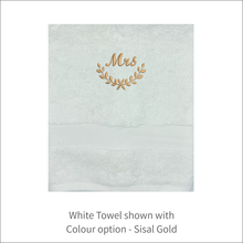 Load image into Gallery viewer, Soft and Fluffy &#39;Mr&#39; &#39;Mrs&#39; Dainty Leaf Design Towel
